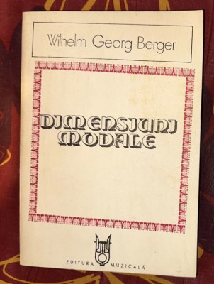 Dimensiuni modale / Wilhelm Georg Berger foto