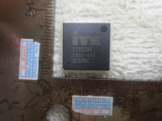 ITE IT8528E-AXS foto