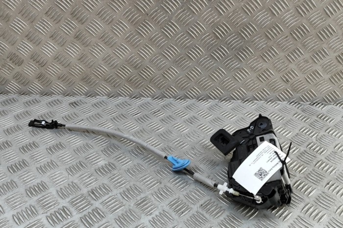 &Icirc;ncuietoare ușă dreapta față VW T-CROSS C11 2024 OEM: 5TC837016D 31402374