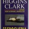 ESCROCHERIA de MARY HIGGINS CLARK , 2004