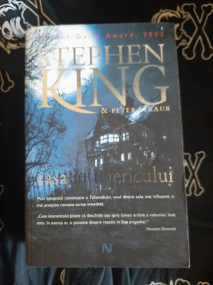 Stephen King - Casa intunericului foto