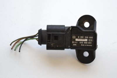 Senzor MAP VW GOLF V 1K1 2006 OEM: 03C906051 1755156 foto