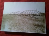 Fotografie de presa cu stampila BUFA 1940 - Pod de cale ferata aruncat in aer de rusi in timpul retragerii spre Galati , dim.=16,5x12cm