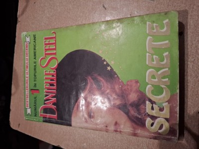 Danielle steel-secrete foto