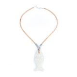 Colier din pluta cu pandantiv pestisor