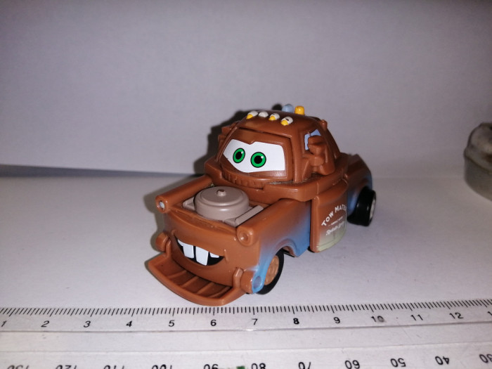 bnk jc Disney Pixar Cars - Tow Mater - figurina