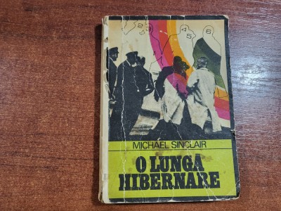 O lunga hibernare de Michael Sinclair foto