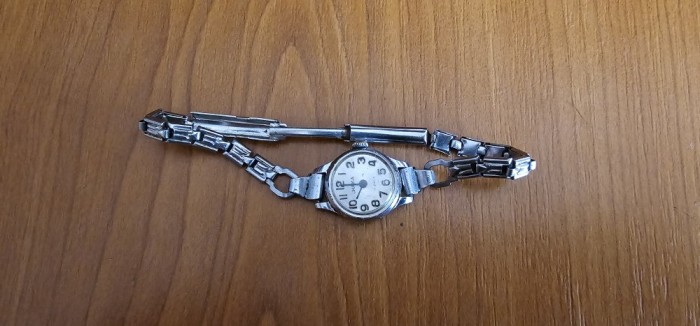 CEAS CHAIKA 17 RUBINE , MADE IN USSR , FUNCTIONEAZA .