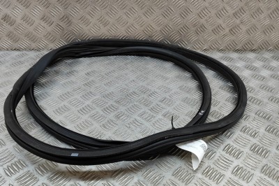 Garnitura ușă st&amp;acirc;nga față CITRO&amp;Euml;N C3 III SX 2023 OEM: 9813059580 | 23880349 foto