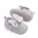 Pantofiori argintii cu strasuri si fundita din satin (Marime Disponibila: 9-12