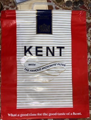 KENT,,WITH THE FAMOS MICRONITE FILTER&amp;quot;/SACOSA VECHE CU SISTEM DE INCHIDERE(CLIPS foto