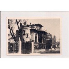 Fotografie - perioada interbelica - reprezentand casa istoricului G.I.Ionescu-Gion