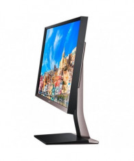 Monitor 32 samsung s32d850t 16:9 va 300 cd/mp 3000:1 wqhd foto