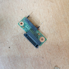 conector baterie Dell Vostro 15 seria 3000 (A171)