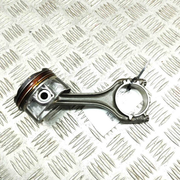 Piston VW T-ROC A11 2023 OEM: 05E107065AR,04E198401AE