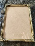 Rama foto alama veche, anii 1920, cu geam, 18x13 cm, patinata, stare buna