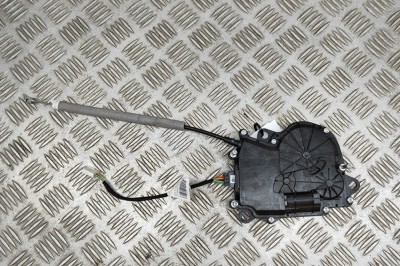 Motor soft close haion BMW X1 F48 2020 OEM: 7374006 | 25272661 foto