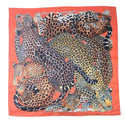 Esarfa dama Leopard Fierce twill foto