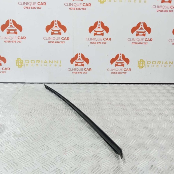 Banda / Ornament De Protectie Parbriz Stanga Audi A4 B9 A5 2017-2024