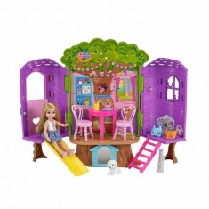 Jucarie Clubul Barbie Chelsea si casuta din copac FPF83 Mattel foto