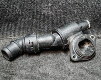 Termostat VW PASSAT B6 3C2 2007 OEM: 1J0121619 1932806 foto