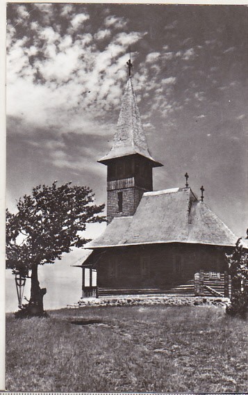 bnk cp Biserica de lemn de pe Muntele Semenic - Vedere - uzata