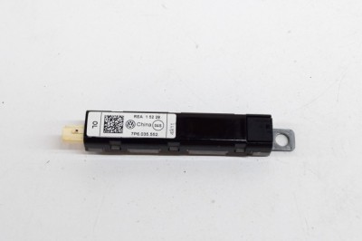 Amplificator de antena VW TOUAREG 7P5 2012 OEM: 7P6035552 15252824 foto