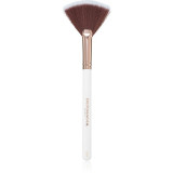 Dermacol Accessories Master Brush by PetraLovelyHair iluminator pensulă corectoare D59 Rose Gold 1 buc