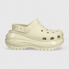 Crocs papuci Classic Mega Crush Clog femei, culoarea bej, cu platformă 207988