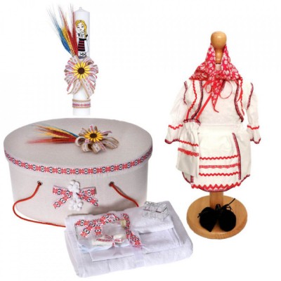 Set costumas rochita traditionala, trusou botez, cutie trusou si lumanare, foto