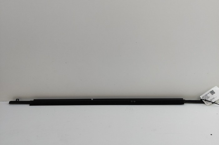 Chedar geam ușă dreapta față MAZDA CX-5 KF 2022 OEM: KB7W-59-640C 30277430