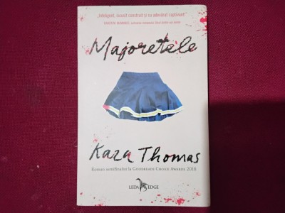 Majoretele - Kara Thomas (6) foto