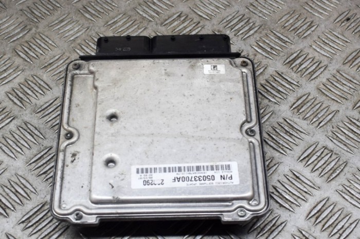 Unitate de control motor DODGE AVENGER 2008 OEM: P05033700AF,0281014265,1039S22780 14715300