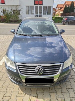 Vand Volkswagen Passat foto