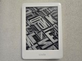 E-reader Amazon Kindle Touch 2019 J9G29R 6&quot; 8Gb 10th Gen. iluminat