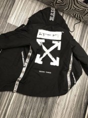 Geaca Off-White foto