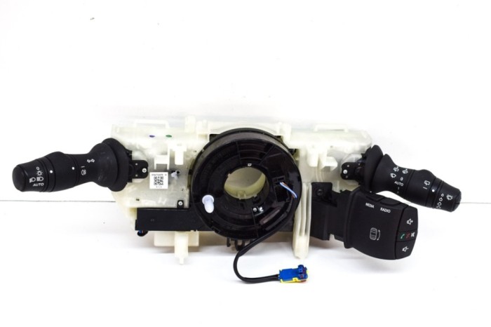 Maneta semnalizare ștergătoare RENAULT ZOE BFM_ 2015 OEM: 255673247R,255522540R | 17932600