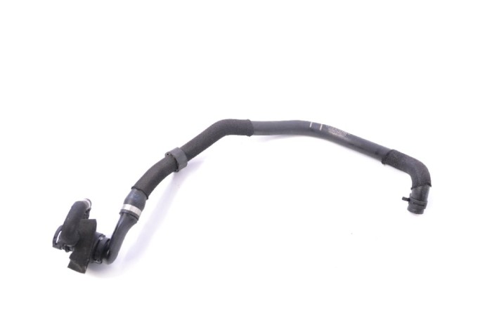 Furtun de lichid de răcire MERCEDES-BENZ SLC R172 2017 OEM: A1728301500 11538554