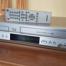Combo Video recorder VHS - DVD Samsung nou