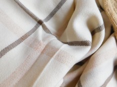 Esarfa noua Italia , lina , manusi noi asortate