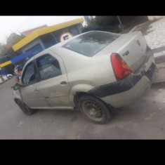 Arip Spate Dacia Logan Benzina 1 6 16 Valve