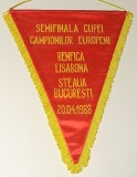 Fanion meci fotbal STEAUA Bucuresti - BENFICA 20.04.1988 CCE (dim. 39x29 cm)-nu este original