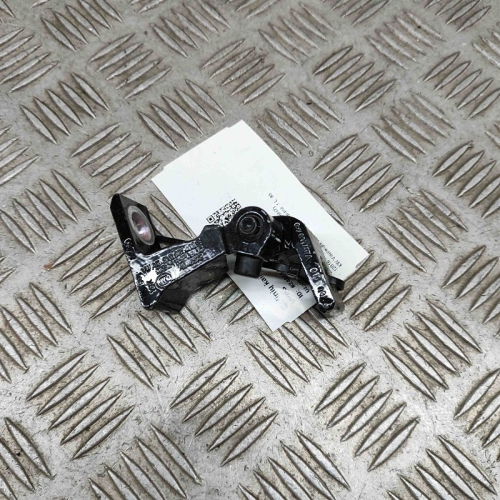 Balama ușă st&acirc;nga spate SEAT ATECA KH7 2020 OEM: 8X0831403E 24866476