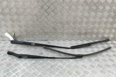 Braț ștergător față AUDI Q4 Sportback F4N 2023 OEM: 11C955410,11C955409 | 28112307 foto