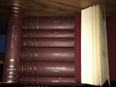 COLECTIA COMPLETA ADEVARUL DE LUX, FARA 5 VOLUME, 198 de volume disponibile foto