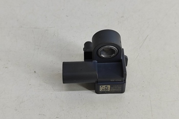 Senzor de impact dreapta față KIA EV6 CV 2022 OEM: 95920-L1000 25832496