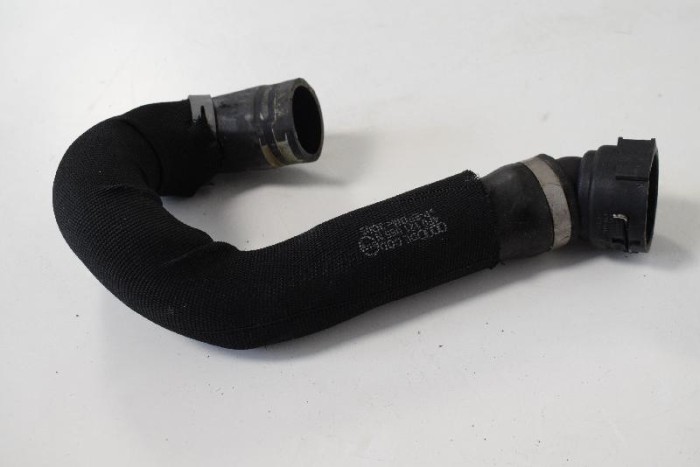 Furtun radiator răcire st&acirc;nga AUDI A6 Avant 4F5, C6 2011 OEM: 4F0121055N 3965033