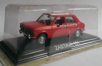 Macheta Zastava 101 Skala 1971 - DeAgostini Masini de Legenda 1/43 foto