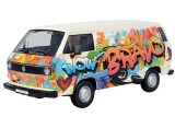 Macheta Volkswagen Type 2 (t3) Graffiti Van 1:24 replica metal Culori diverse