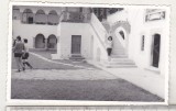 Bnk foto Manastirea Horezu - 1972, Alb-Negru, Romania de la 1950, Cladiri